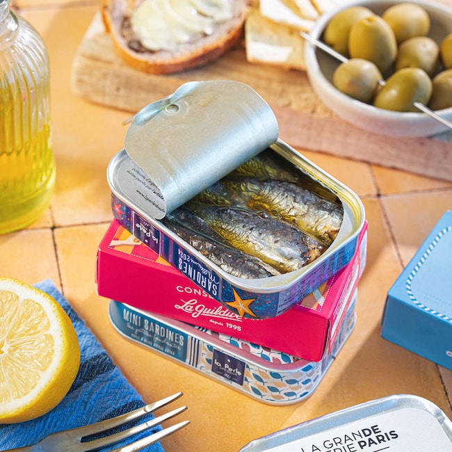 Sardines en conserve : le grand retour d'un incontournable de l'&eacute;picerie 