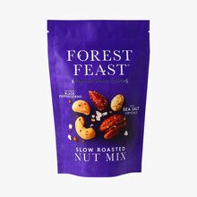 Slow roasted nut mix - Mélange de noix avec cristaux de sel de mer et grains de poivre noir concassés Forest Feast