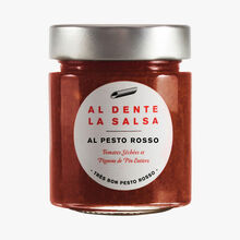 Al Pesto Rosso, sundried tomatoes and whole pine nuts Al dente la salsa