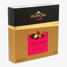 Amandes et noisettes - Chocolats grands crus - Noir et lait - 250 g Valrhona