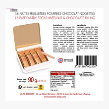 16 flûtes feuilletées fourrées chocolat noisettes Maxim’s de Paris