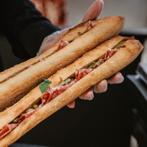 sandwich-jesus-de-lyon-oignons-grenailles
