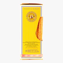 La véritable gaufrette amusante, parfum framboise Biscuiterie Eugène Blond