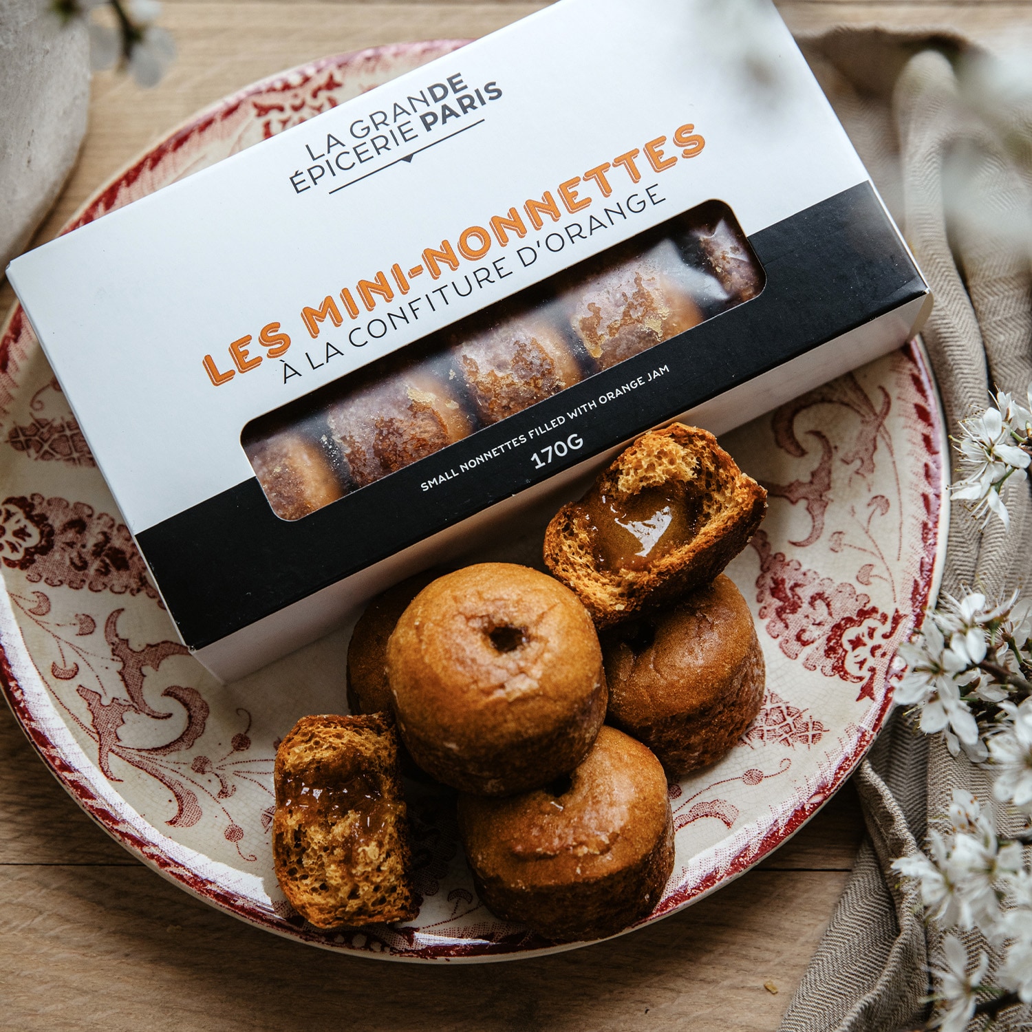 Mini-nonnettes à la confiture d'orange La Grande Épicerie de Paris