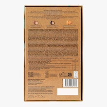 Coffret amandes et noisettes enrobées de chocolat noir, lait et Dulcey Valrhona