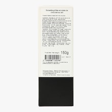 Les noisettes au chocolat au lait et au chocolat noir La Grande Épicerie de Paris