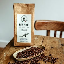 Grains de café torréfiés au feu de bois - L'Italiano Vezzali