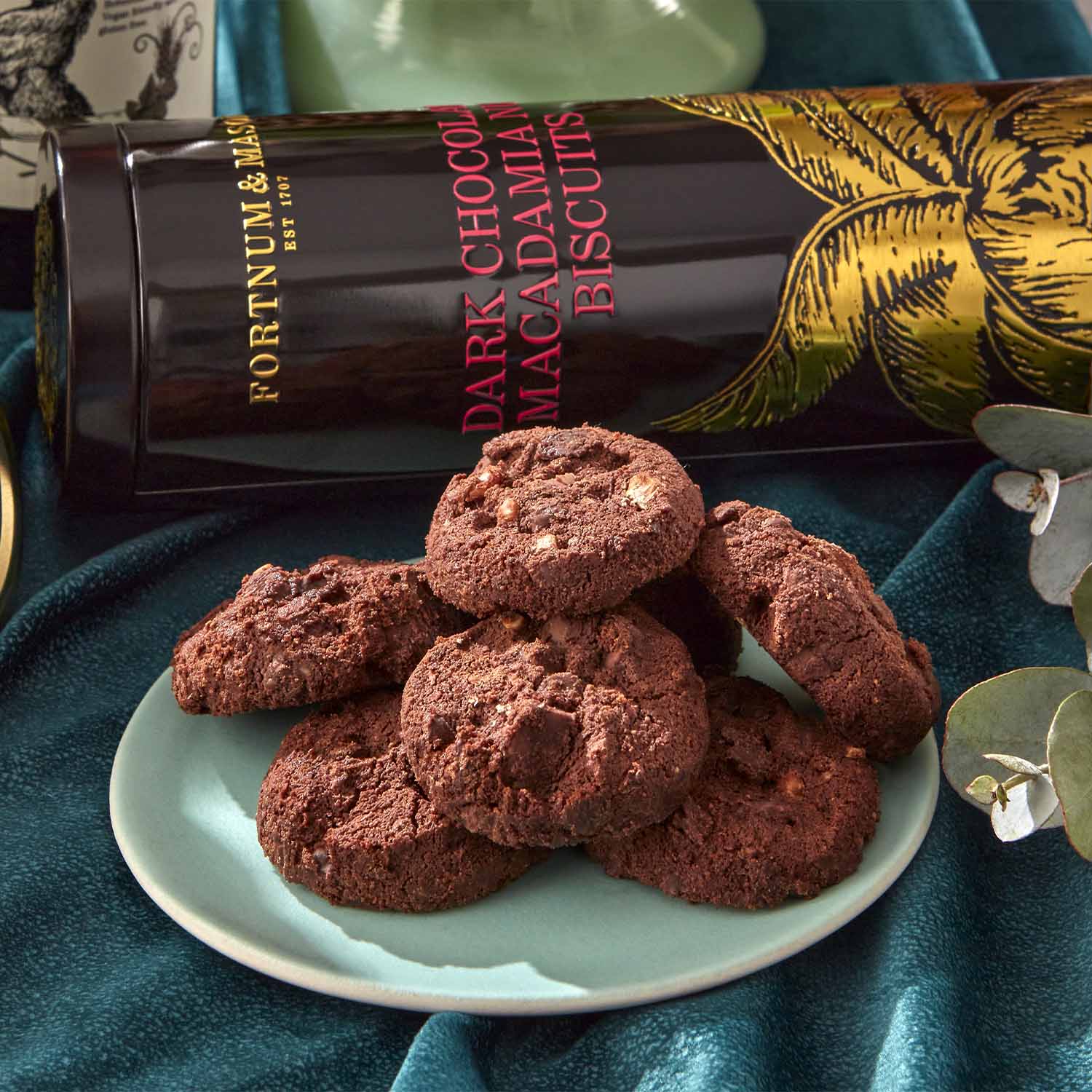 Biscuits au chocolat noir et aux noix de Macadamia Fortnum & Mason