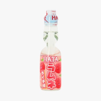 Boisson gaz&eacute;ifi&eacute;e ramune go&ucirc;t litchi Hata