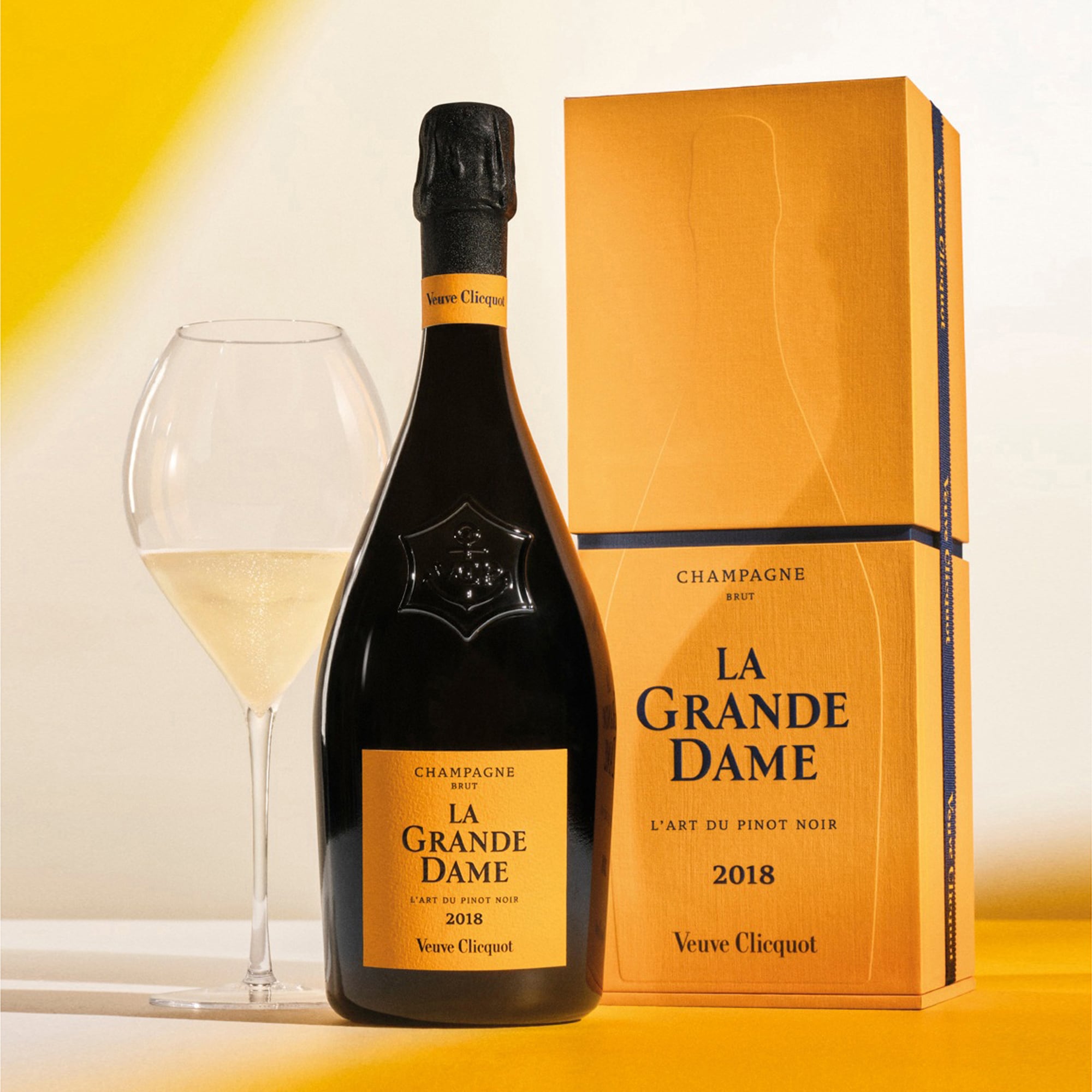 Champagne Veuve Clicquot, La Grande Dame, brut, 2018, sous coffret Veuve Clicquot