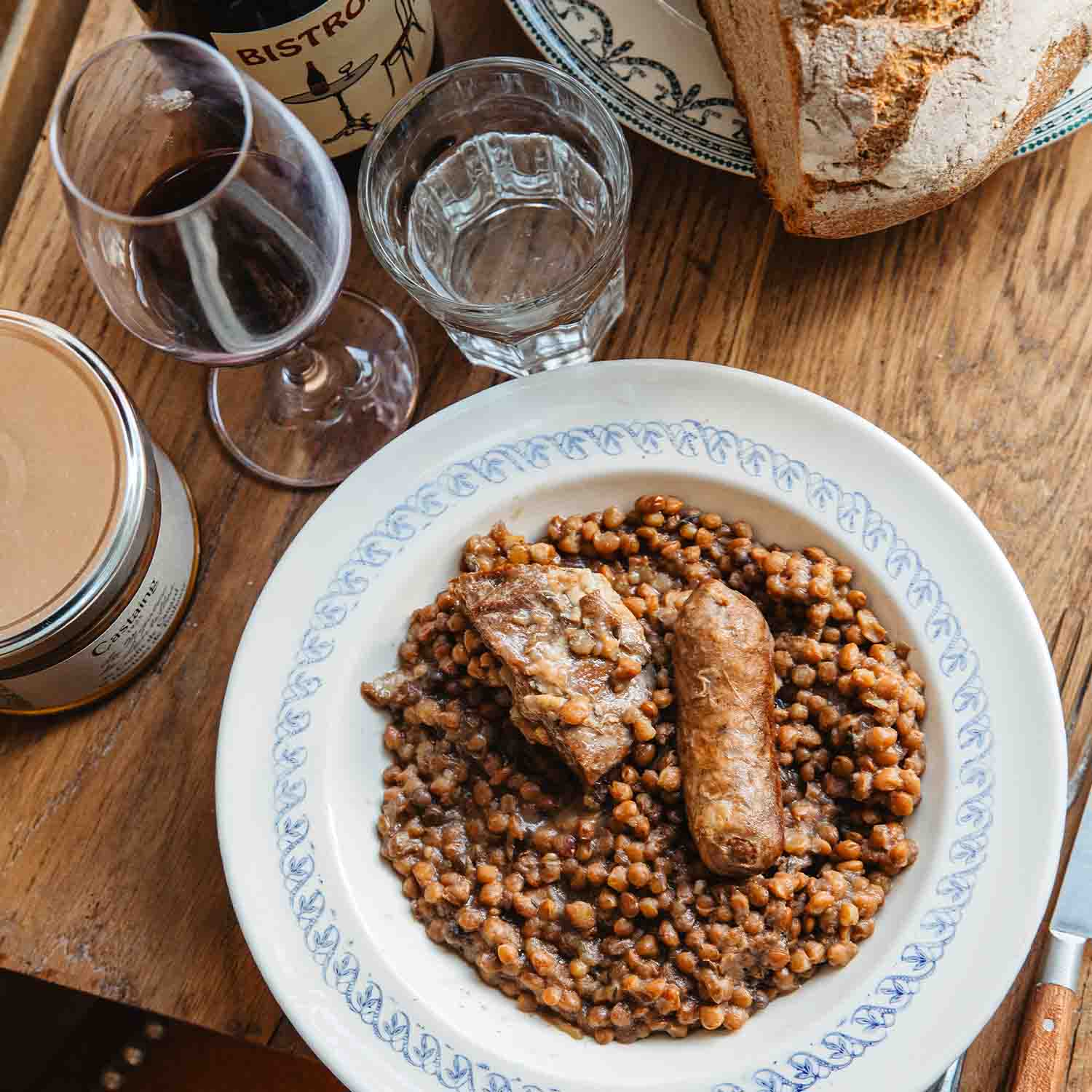 La mijot&eacute;e de lentilles au confit de canard et saucisses de Toulouse Castaing
