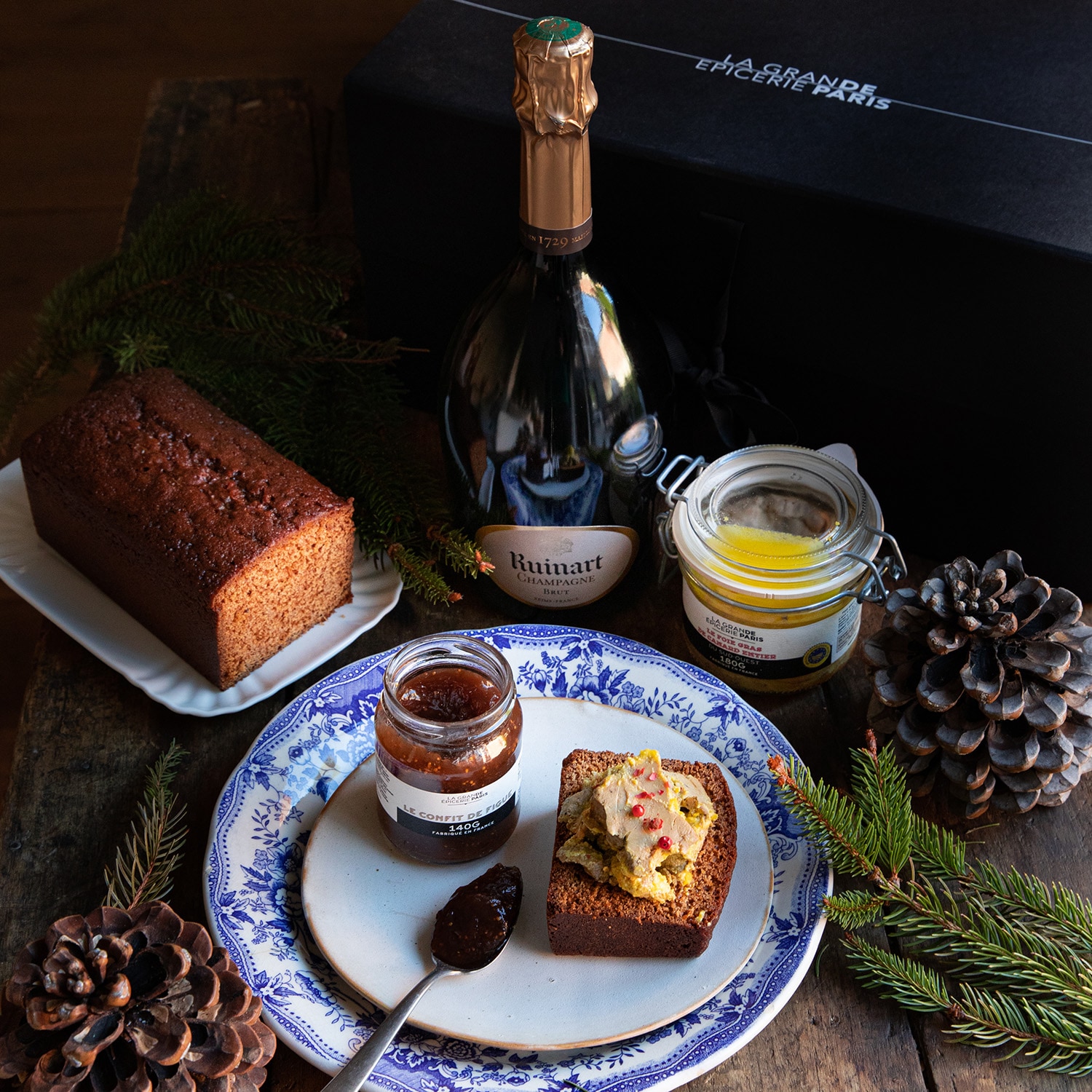 Coffret cadeau autour du foie gras, Ruinart null
