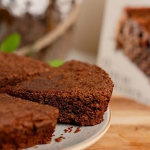 G&acirc;teau sans gluten au chocolat noir c&oelig;ur de Guanaja de Valrhona Biscuiterie de Provence