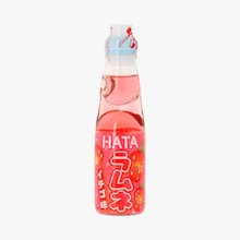 Boisson gaz&eacute;ifi&eacute;e ramune aromatis&eacute;e go&ucirc;t fraise Hata