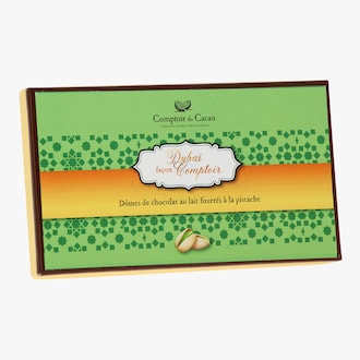 D&ocirc;mes de chocolat au lait fourr&eacute;s &agrave; la pistache Comptoir du Cacao