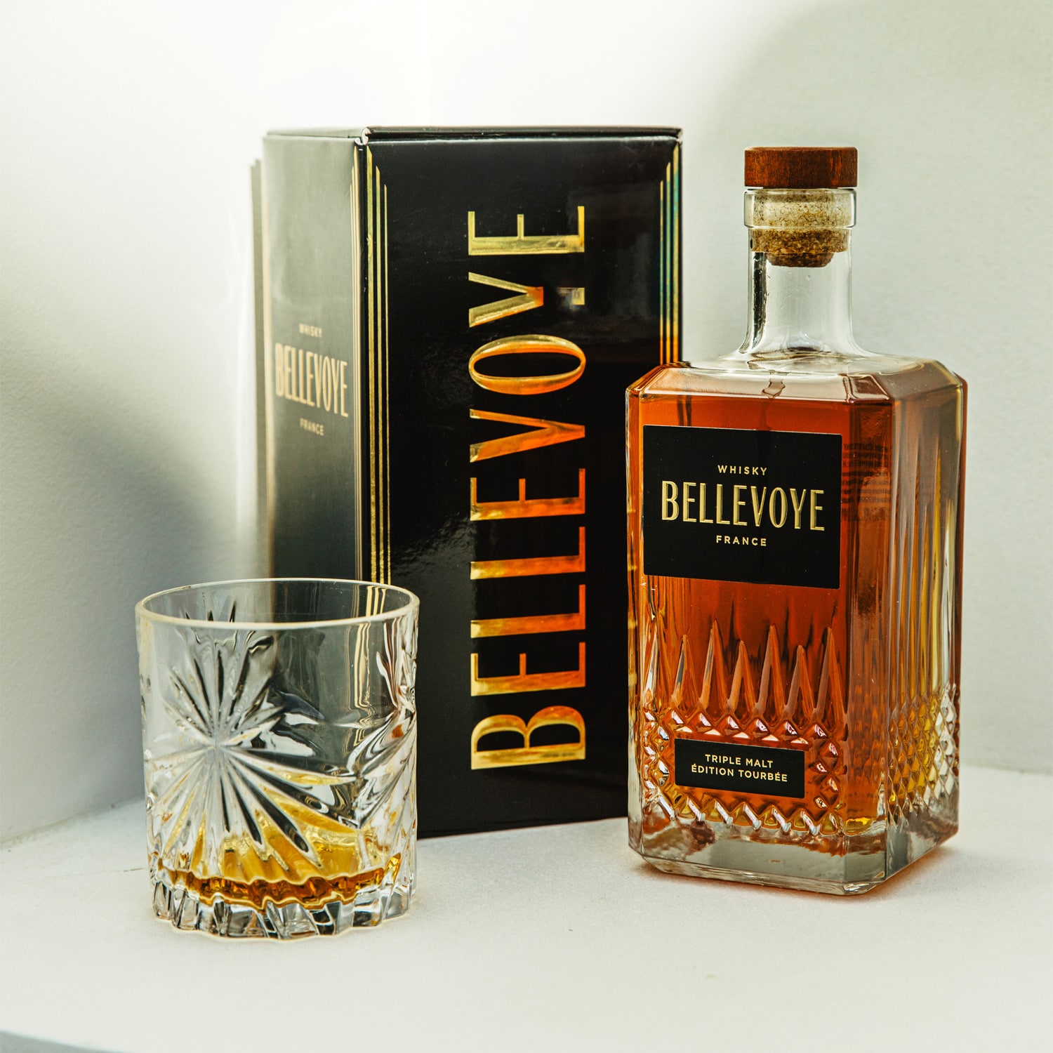 Whisky Bellevoye, noir, Triple malt, édition tourbée Bellevoye Whisky