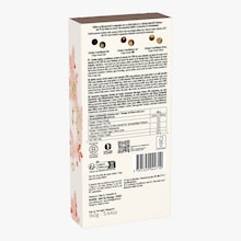 Moments gourmands, céréales croustillantes enrobées de chocolat noir, au lait et dulcey Valrhona