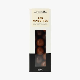 Les noisettes au chocolat au lait et au chocolat noir La Grande Épicerie de Paris