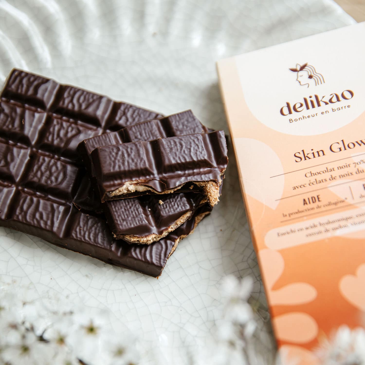 Tablette de chocolat noir 70 % aux éclats de noix du Brésil - Skin Glow Delikao