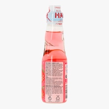 Boisson gaz&eacute;ifi&eacute;e ramune aromatis&eacute;e go&ucirc;t fraise Hata