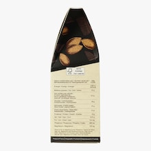 Les macarons - Amande et chocolat noir Biscuiterie de Provence