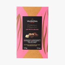 Coffret 15 chocolats noirs, laits et blancs Valrhona