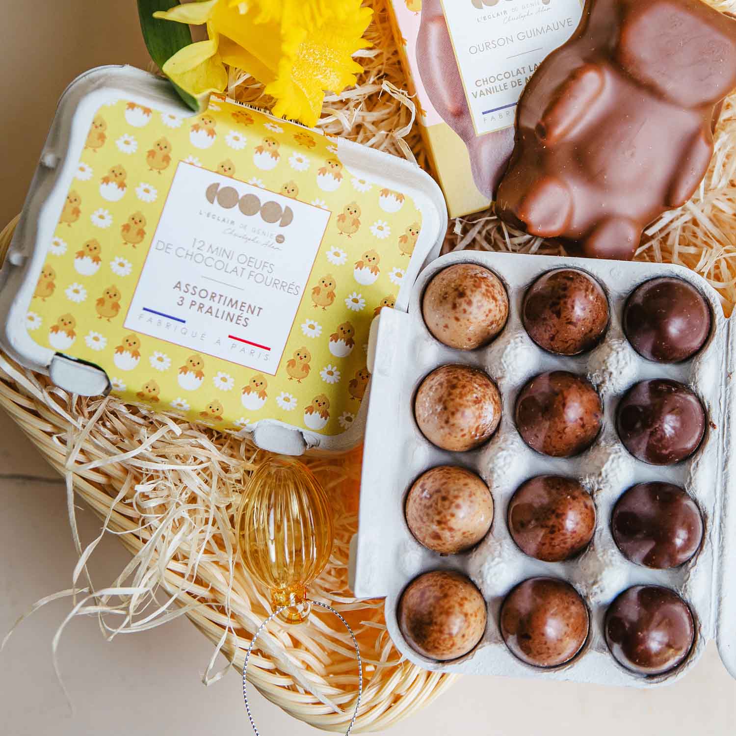 12 mini &oelig;ufs de chocolat fourr&eacute;s L'&Eacute;clair de G&eacute;nie