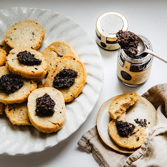 Les sablés à la truffe noire null