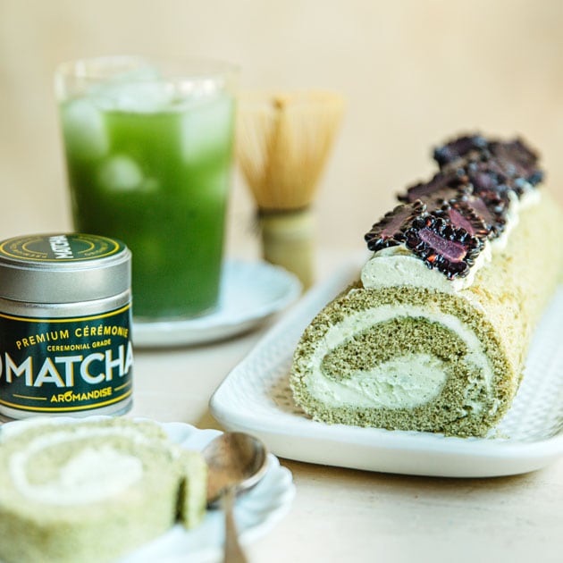 recette-cake-roule-matcha-mure